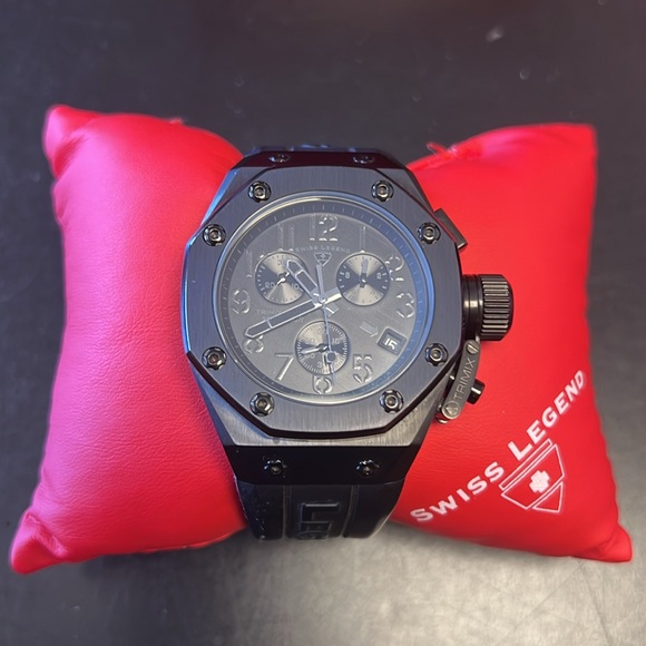 Swiss Legend Men’s Trimix Diver Watch. Black Face, Dial, and Rubber Band. NICE! - Picture 2 of 7